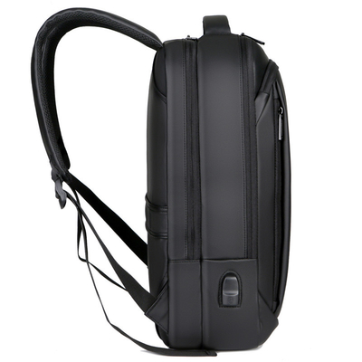 Le sac à dos de BSCI d'affaires de voyage de sac à dos d'ordinateur portable des hommes noirs d'adolescent avec le chargeur