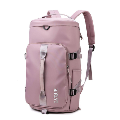 Les sacs marins au gymnase de femmes d'affaires voyagent compartiment de chaussure de sac marin