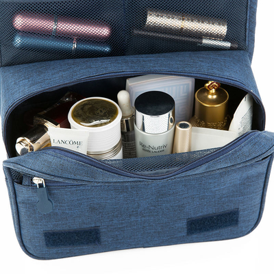 Salle de bains pendant l'organisateur cosmétique Hygiene Dop Kit de sac d'article de toilette de voyage de sac