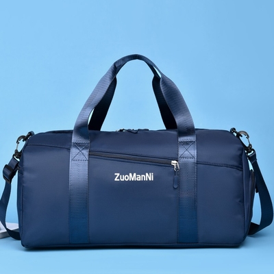 Le sac final de gymnase de week-end folâtre le sac marin avec la poche humide de compartiment de chaussure