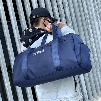 Le sac final de gymnase de week-end folâtre le sac marin avec la poche humide de compartiment de chaussure