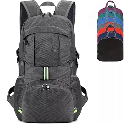 les femmes 30L imperméabilisent augmenter le sac à dos pliable ultra-léger de voyage du sac à dos 0.1kg