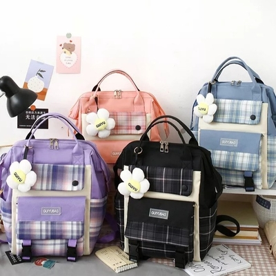 Les filles de toile instruisent l'université d'ensemble de sac le cartable mignon qu'imperméable place le portefeuille